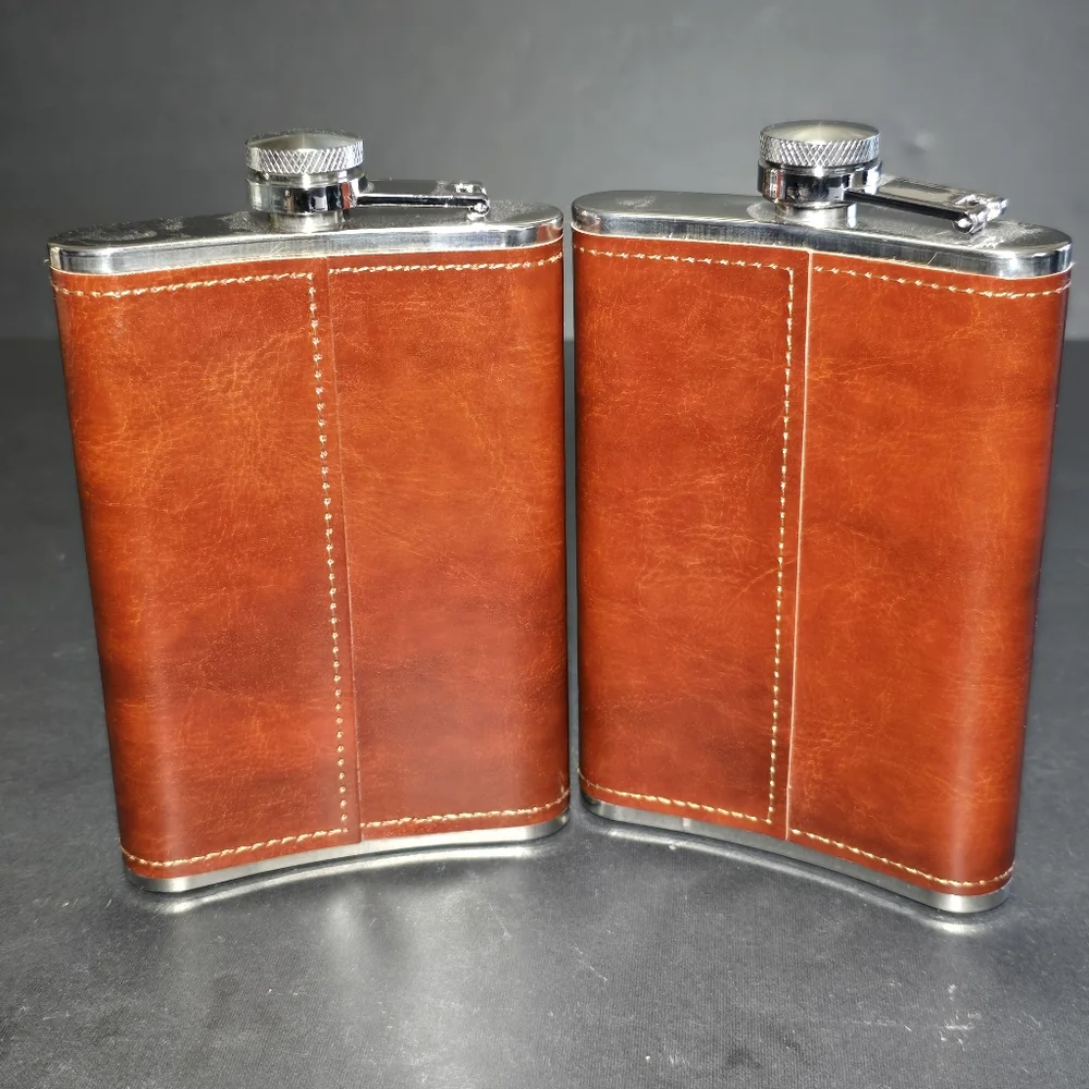 Crown Royal Stainless Steel Hip Flask Set Of 5 Purple Suede Leather Barware